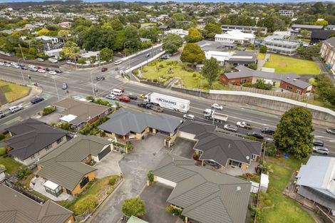 Photo of property in 29d Baring Terrace, Strandon, New Plymouth, 4312