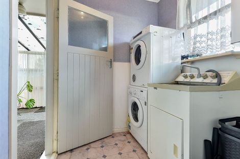 Photo of property in 30 Bruce Avenue, Glenview, Hamilton, 3206