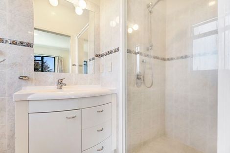 Photo of property in 221 Paku Drive, Tairua, 3508