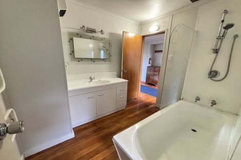 Photo of property in 1 Fea Street, Dalmore, Dunedin, 9010