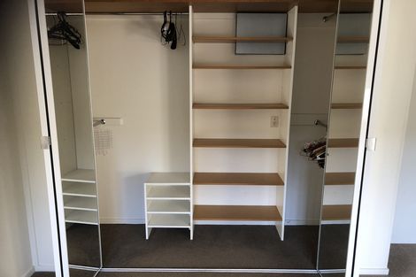 Photo of property in 2/4220 Great North Road, Glendene, Auckland, 0602