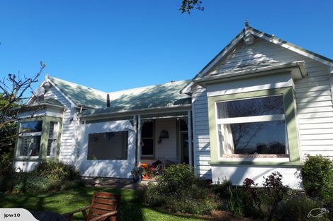 Photo of property in 16 Perth Street, Waikouaiti, 9510