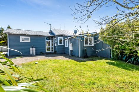 Photo of property in 1233 Egmont Road, Egmont Village, New Plymouth, 4372