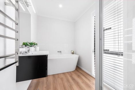 Photo of property in 3 Aston Crescent, Wallaceville, Upper Hutt, 5018