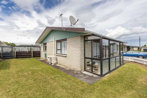 Photo of property in 2/151 Carrington Street, Lower Vogeltown, New Plymouth, 4310