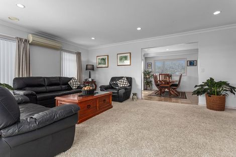 Photo of property in 28 Barry Avenue, Whakatane, 3120