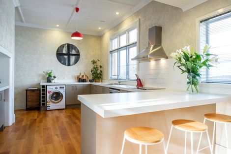 Photo of property in 53 Hawthorn Avenue, Mornington, Dunedin, 9011