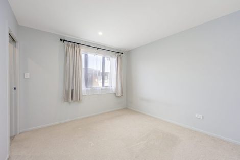 Photo of property in 2d Nerita Place, Long Bay, Auckland, 0630