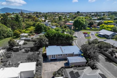 Photo of property in 41a Tiromoana Road, Raumati South, Paraparaumu, 5032