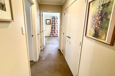 Photo of property in 2 Barossa Way, Brookfield, Tauranga, 3110