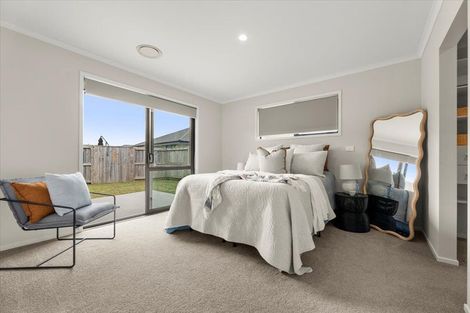 Photo of property in 225 Te Okuroa Drive, Papamoa, 3118