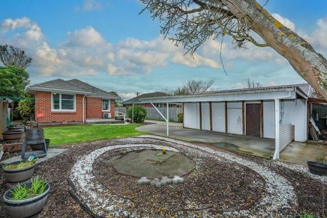 Photo of property in 8 Cranbrook Avenue, Burnside, Christchurch, 8053