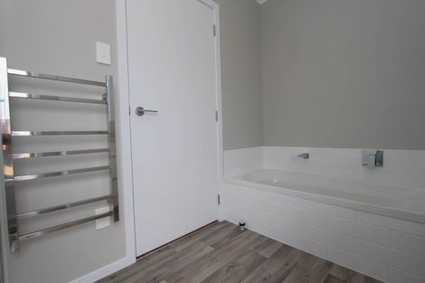 Photo of property in 2a Yorkshire Road, Silverdale, Hamilton, 3216