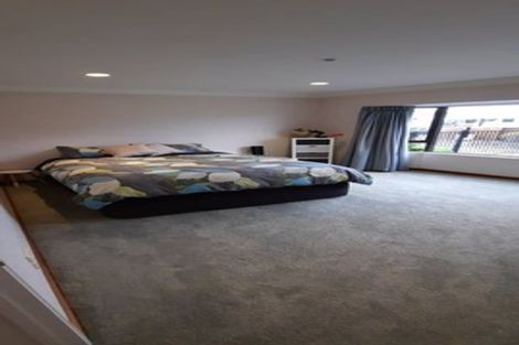 Photo of property in 10 Saint Helens Place, Tawhero, Whanganui, 4501