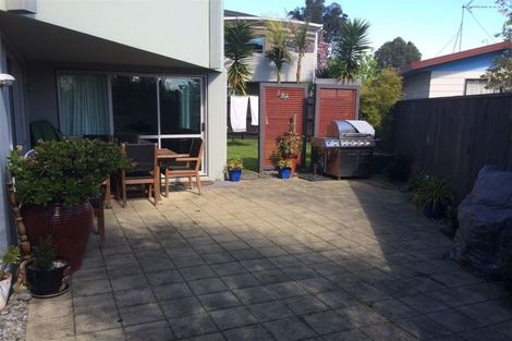 Photo of property in 11 Azores Way, Welcome Bay, Tauranga, 3112