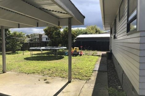 Photo of property in 6 Rainbow Place, Wattle Downs, Auckland, 2103