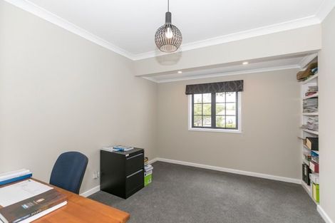 Photo of property in 5 Casey Avenue, Fairfield, Hamilton, 3214