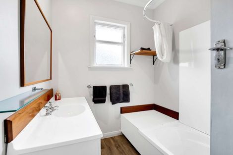 Photo of property in 68 Seddon Street, Takaro, Palmerston North, 4412