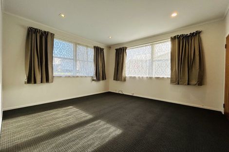 Photo of property in 156 Astley Avenue, New Lynn, Auckland, 0600
