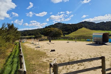 Photo of property in 558 Helmsdale Road, Waipu, 0582