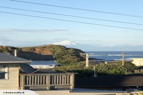 Photo of property in 5 Tokopapa Street, Mokau, 4376
