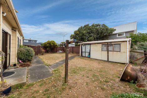 Photo of property in 2 Cuba Street, Petone, Lower Hutt, 5012