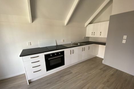 Photo of property in 5a/66 Mount Eden Road, Mount Eden, Auckland, 1024