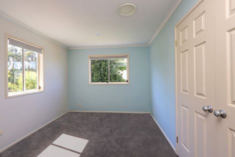 Photo of property in 28 Arataki Road, Havelock North, 4130