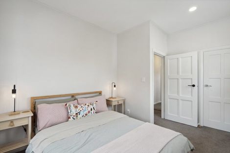 Photo of property in 15 Leveson Street, Strathmore Park, Wellington, 6022