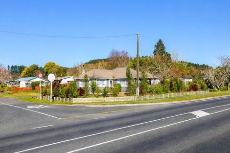 Photo of property in 2 Ngareta Road, Mourea, Rotorua, 3074