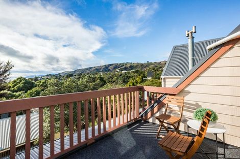 Photo of property in 4 Te Kura Road, Pukerua Bay, 5026