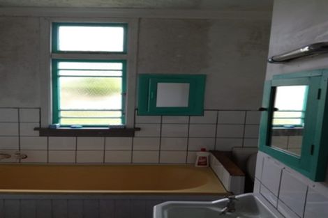 Photo of property in 12 Donnington Street, Ohai, 9635