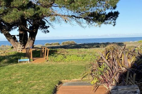 Photo of property in 196 Rarangi Beach Road, Rarangi, Blenheim, 7273