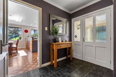 Photo of property in 218 Henwood Road, Paraite, New Plymouth, 4372