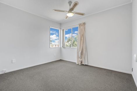 Photo of property in 161 Bradbury Road, Botany Downs, Auckland, 2010