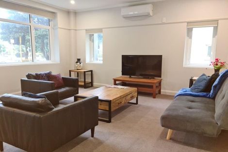 Photo of property in Fountain Court, 16/48 Oriental Parade, Oriental Bay, Wellington, 6011