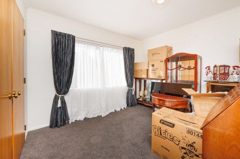 Photo of property in 14 Fraser Court, Roslyn, Palmerston North, 4414