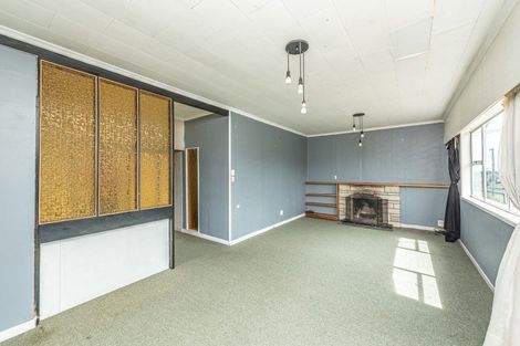 Photo of property in 65 Swiss Avenue, Gonville, Whanganui, 4501