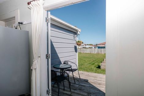 Photo of property in 66 Allardice Street, Dannevirke, 4930