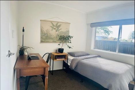 Photo of property in 2/551a Weymouth Road, Weymouth, Auckland, 2103