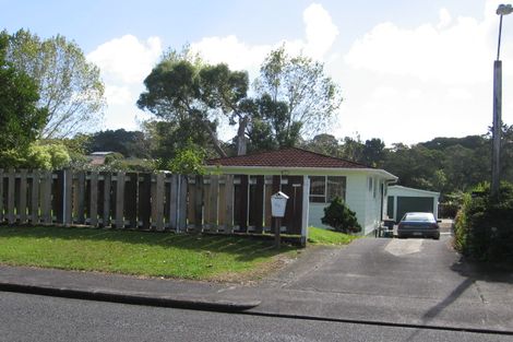 Photo of property in 99 Riverpark Crescent, Henderson, Auckland, 0610
