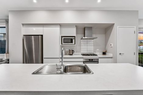 Photo of property in 6 Kapia Road, Westgate, Auckland, 0614