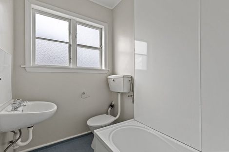 Photo of property in 1/25 Gould Crescent, Woolston, Christchurch, 8023