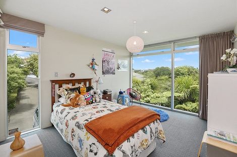 Photo of property in 6b Highfield Place, Highlands Park, New Plymouth, 4312