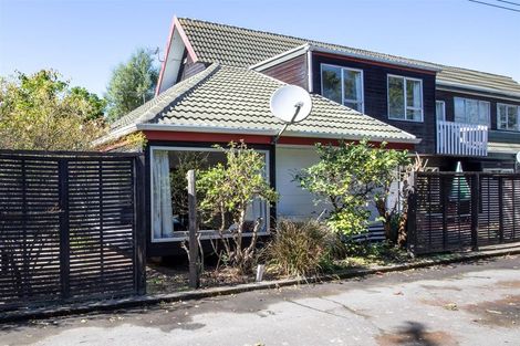 Photo of property in 415a Avonhead Road, Avonhead, Christchurch, 8042