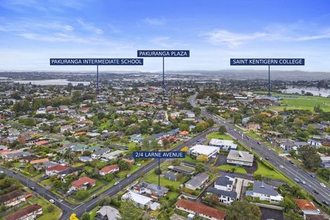 Photo of property in 2/4 Larne Avenue, Pakuranga Heights, Auckland, 2010