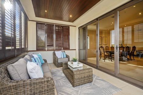 Photo of property in 10 Ronaki Road, Mission Bay, Auckland, 1071