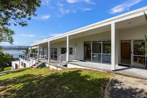 Photo of property in 193 Sandspit Road, Shelly Park, Auckland, 2014