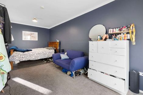 Photo of property in 7 Waterloo Place, Westown, New Plymouth, 4310