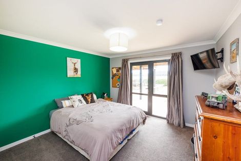 Photo of property in 168b High Street, Bulls, 4818